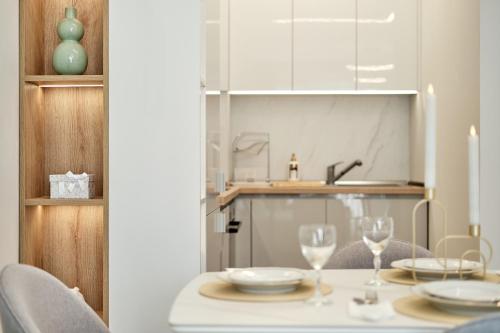 Mediterranea Complex - LUXURY APARTMENT WITH SEA & POOL VIEW!, Warna (zdjęcie 10)