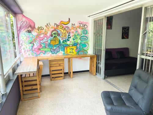 Rock Hostel Medellin, Медельин (фото 11)