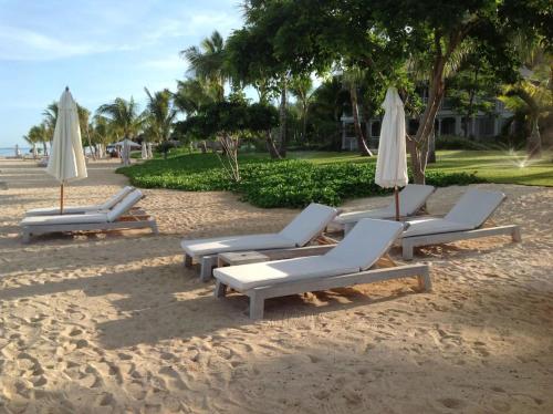 Lovely apartment in Flic en Flac, close to the beach and all amenities.