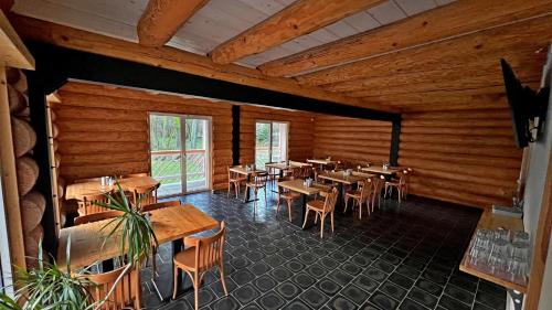 Business center, penzion a kemp Harasov in Pruhonice