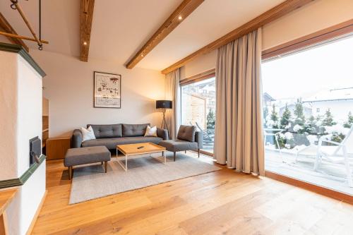 2 bedrooms, 3 beds