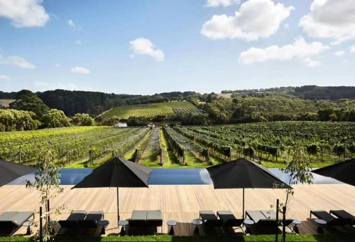 Red Hill Lane 5BedroomVineyard&RuralValleyViews in เรดฮิลล์