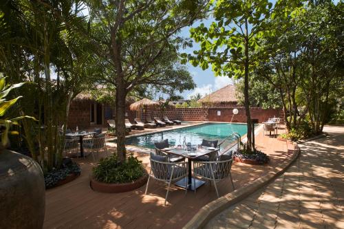 Swimming pool, Larisa resort Ashwem in Mandrem