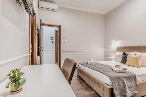 Vatican City Guest House - image 5