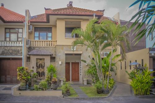 5 Bedroom Holiday Villa - Kuta Regency B8