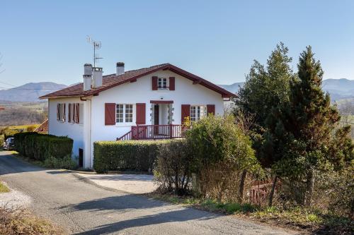 Maison Pikassariko - 4 Chambres proche frontière espagnole - Location saisonnière - Sare