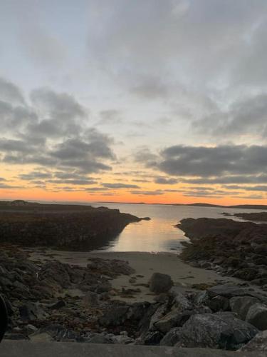 Mary’s Seaview Clifden