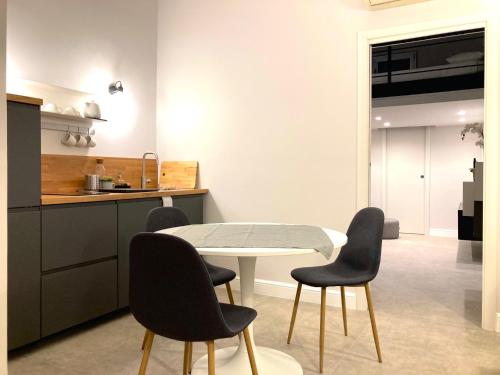  apartment rent Casa ALMIKA in Bari