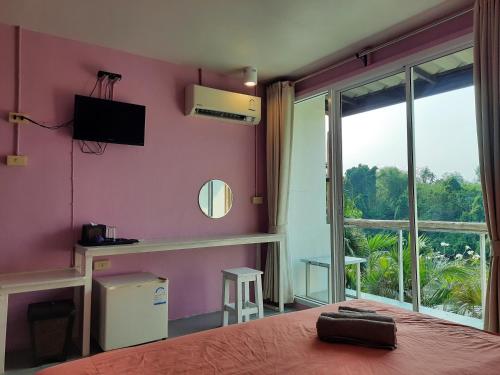 Chasorn Riverside Resort Room Type - Small Double Room with Balcony