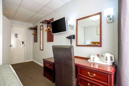 Comfort Inn Birmingham - image 6