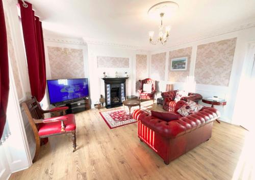 The Georgian Apartment - image 2