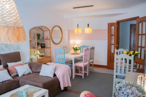 3 bedrooms, 7 beds