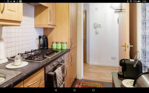 Dundee City Waterfront, 2 Bedroom 2 Bathroom Apartment - short walk to V and A, Bus & Train Stations