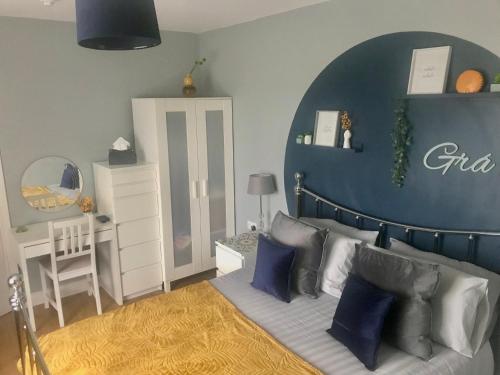 Wild Atlantic Stay Guest House Self-Catering - Tap to explore photos