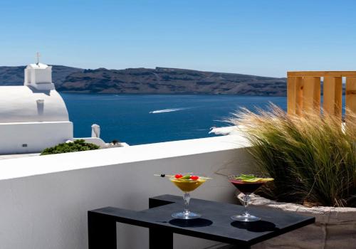 Amazing Santorini Villa Blue Horizon Villa 1 Bedroom Outdoor Plunge Pool and Caldera View Oia