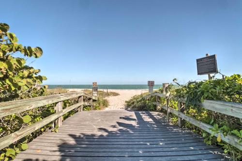 Pet-Friendly Home in Vero Beach, 1 Mi to Beach! in Vero Beach, USA