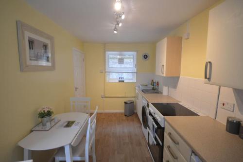 Mountain Escape - Cosy 2 bed house in Afan Valley in Port Talbot