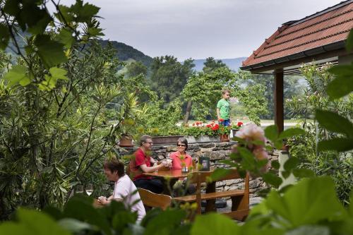 Winzerhof - Gästehaus Stöger