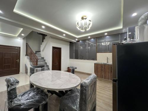 The Realtors Inn Luxurious Cottage Murree - image 7