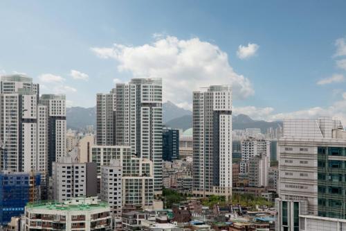 Courtyard By Marriott Seoul Times Square, Сеул (фото 3)