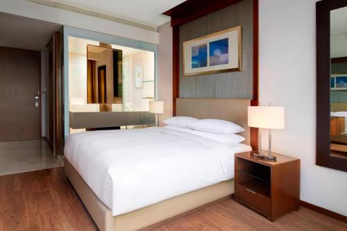 Courtyard By Marriott Seoul Times Square, Сеул (фото 6)