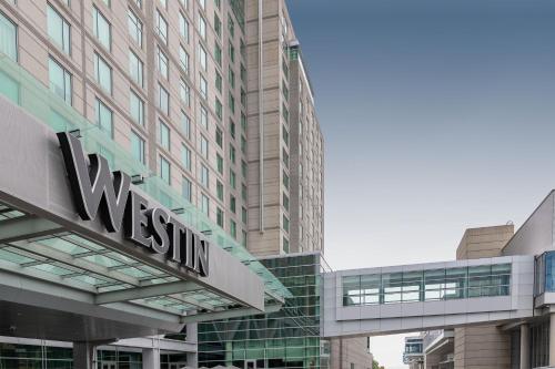 The Westin Boston Seaport District