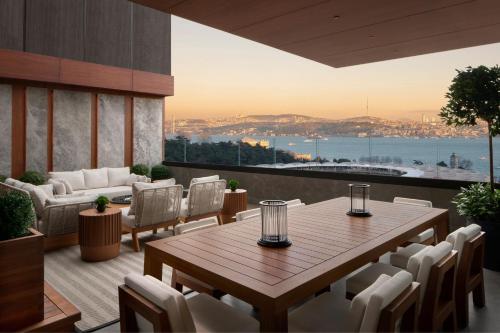 430808506 The Ritz-Carlton, Istanbul at the Bosphorus