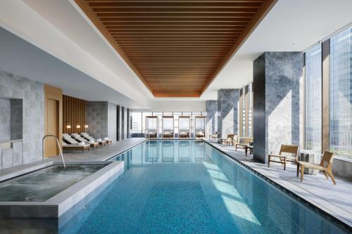 Swimming pool, The Westin Yokohama in Fujidana