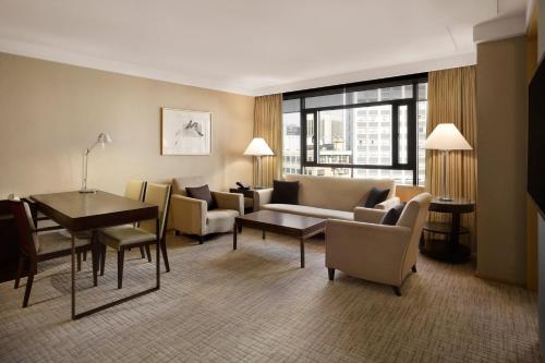 Executive Suite King Room