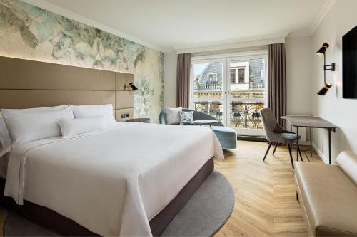 room detail thumbnail 0