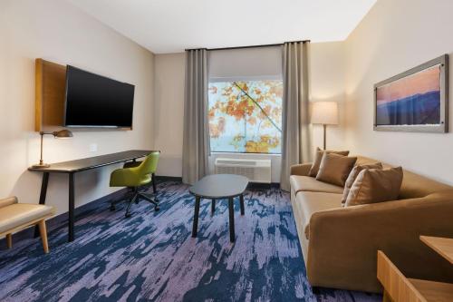 Fairfield by Marriott Inn & Suites Grand Rapids North, Walker (photo 8)