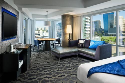 W Dallas in Victory Park