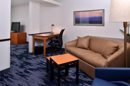 Fairfield Inn and Suites Beloit