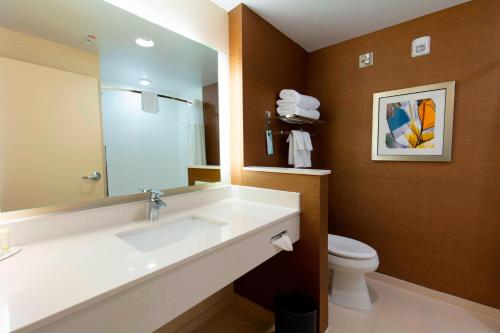 Fairfield Inn & Suites by Marriott Atlanta Woodstock