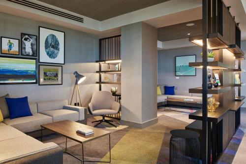 บริการและสิ่งอำนวยความสะดวก, Courtyard by Marriott Exeter Sandy Park in เอ็กเซเตอร์