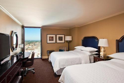 2 double beds