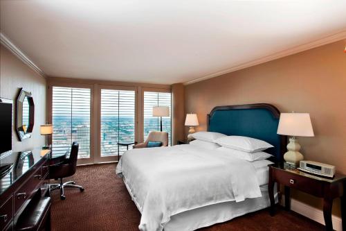 Sheraton New Orleans Hotel