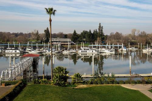 430853548 The Westin Sacramento Riverfront Hotel & Spa