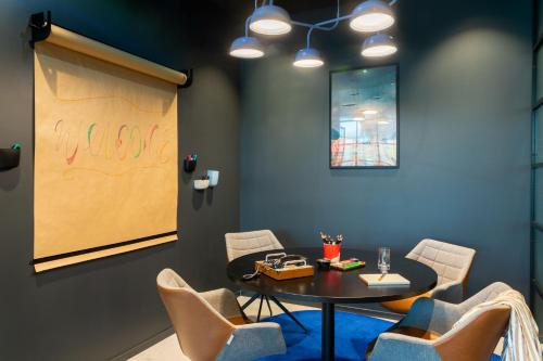 Meeting room / ballrooms, Moxy Berlin Airport in Airport Berlin-Schonefeld