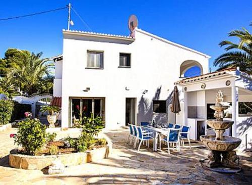 Villa with Private Pool image 3