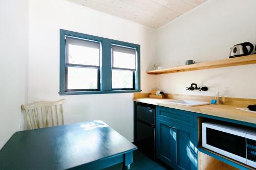 Piety Hill Cottages - 주방