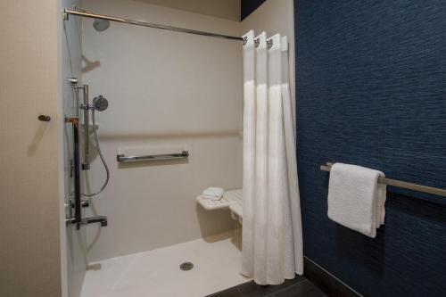 Fairfield Inn & Suites Houston Katy - image 7