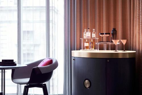 Fabulous (42sqm), Guest room, 2 Double, City view