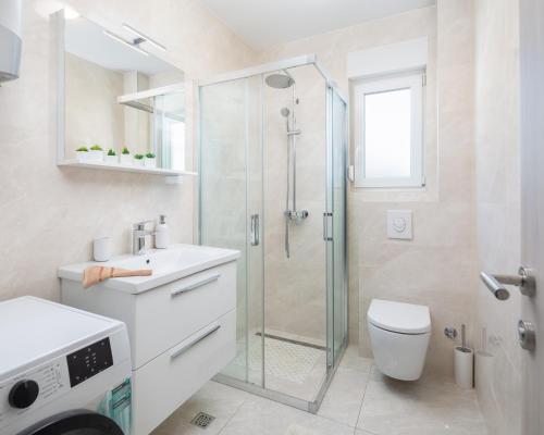 Marija - Sea view Apartment - image 2