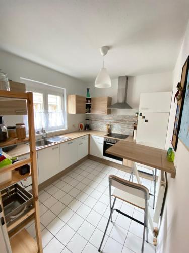 Facilities, cozy apartment close to vienna in Perchtoldsdorf