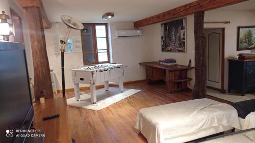 Létesítmények, Maison de ferme au calme jusqu'à 10 personnes (Maison de ferme au calme jusqu'a 10 personnes) in Gannay Sur Loire