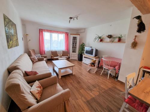 Chalupa Bohunka in Bouzov