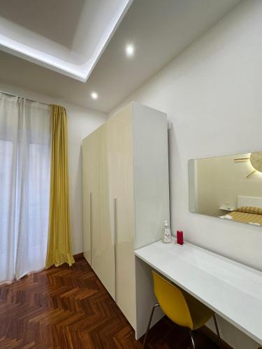 SoLuMa' Chiaja Rooms – Naples, CO