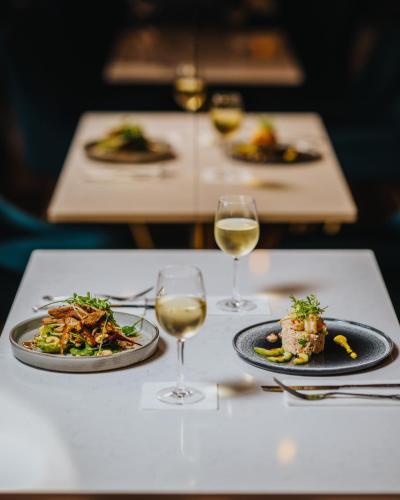 Bay View Hotel in คิลกี