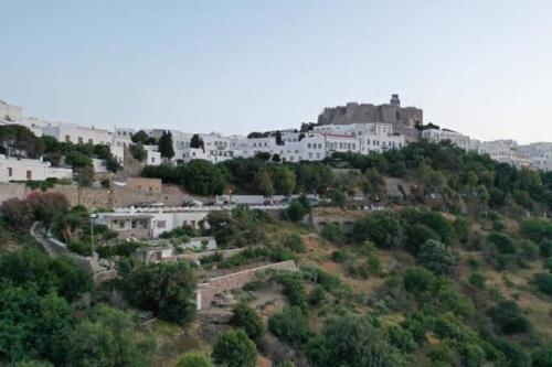 TRADITIONAL STUDIO Chora Patmos